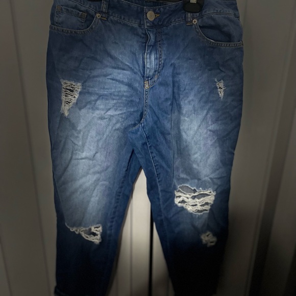 Boyfriend Jeans - Picture 1 of 4